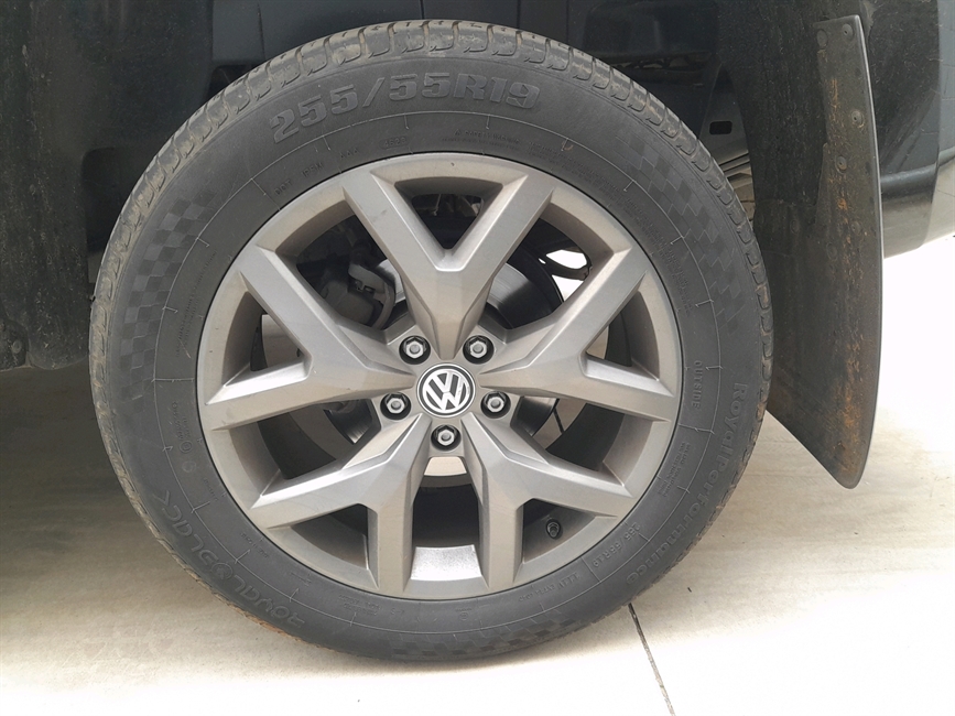 AMAROK 3.0 V6 TDI HIGHLINE CD DIESEL 4MOTION AUTOM