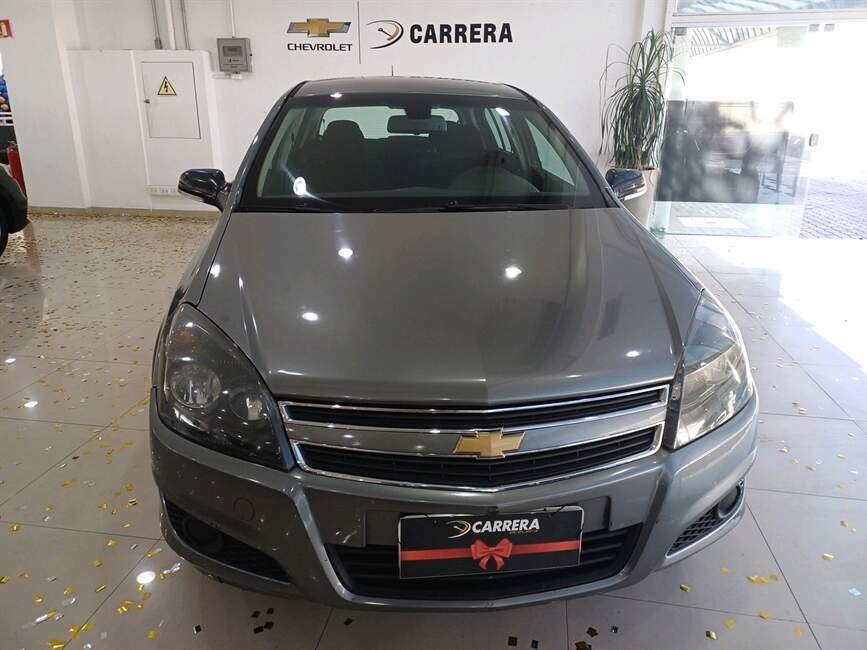VECTRA 2.0 MPFI GT HATCH 8V FLEX 4P MANUAL