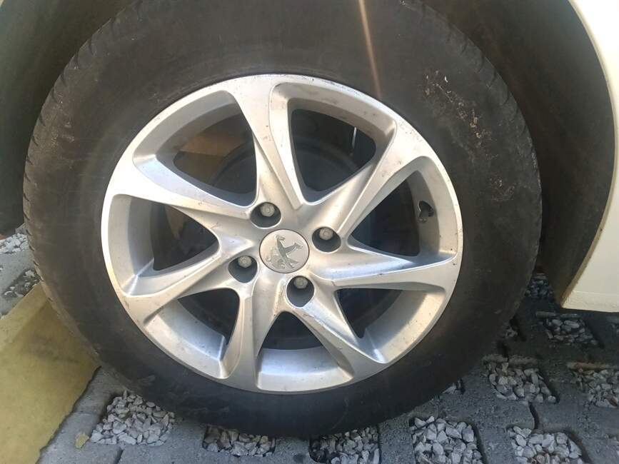 208 1.6 ALLURE 16V FLEX 4P AUTOMATICO