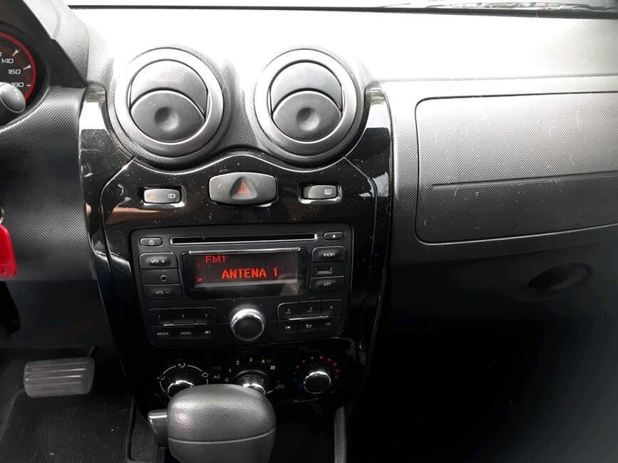 SANDERO 1.6 STEPWAY 16V FLEX 4P AUTOMATICO