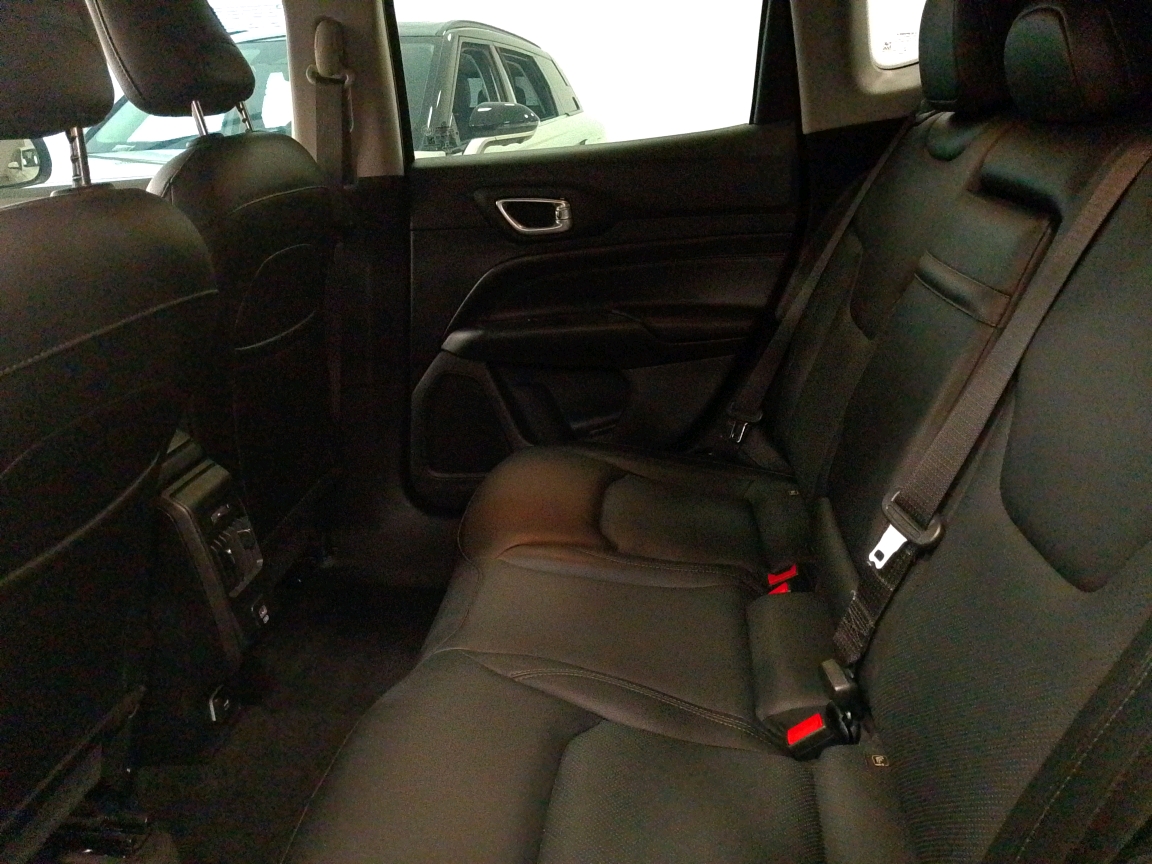 COMPASS 1.3 T270 TURBO FLEX LONGITUDE AT6