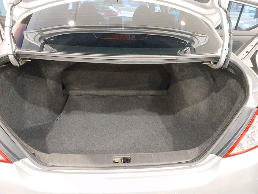 VERSA 1.6 16V FLEX SL 4P MANUAL