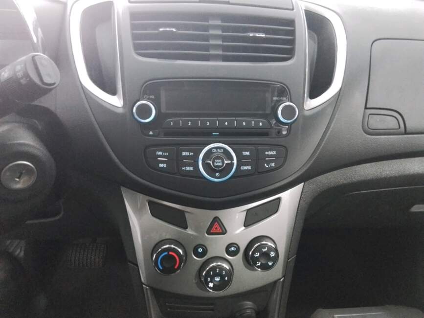 TRACKER 1.8 MPFI LT 4X2 16V FLEX 4P AUTOMATICO