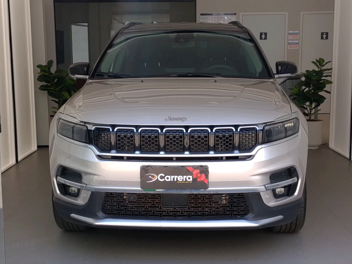 COMMANDER 1.3 T270 TURBO FLEX LIMITED AT6