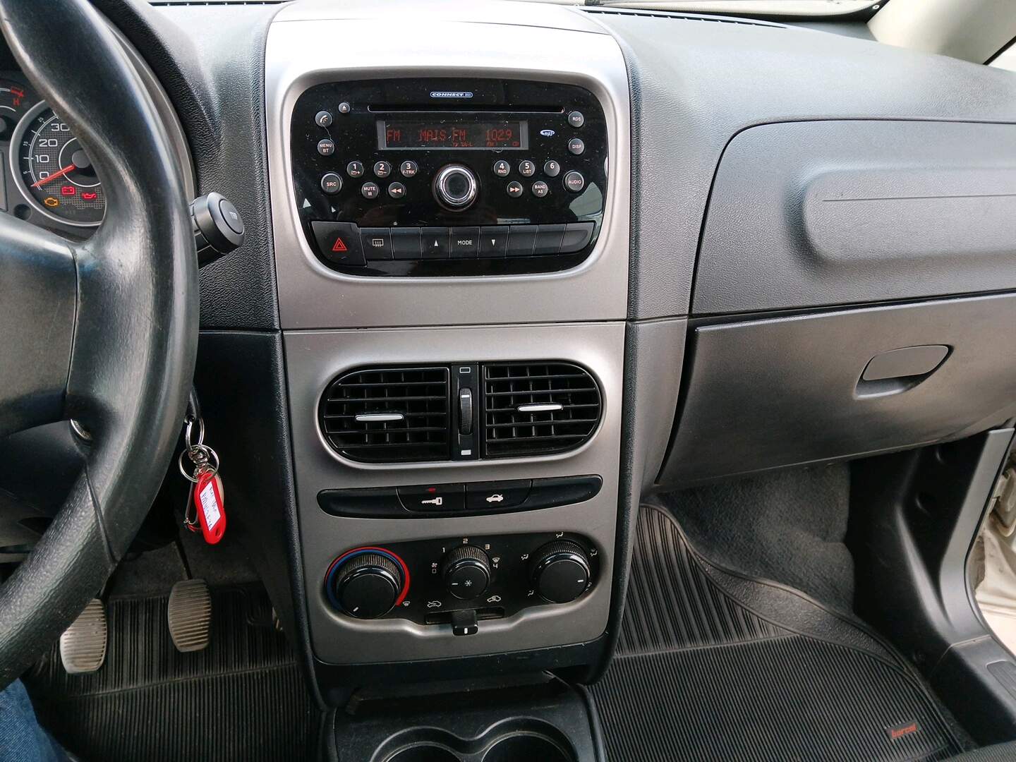 IDEA 1.4 MPI ATTRACTIVE 8V FLEX 4P MANUAL