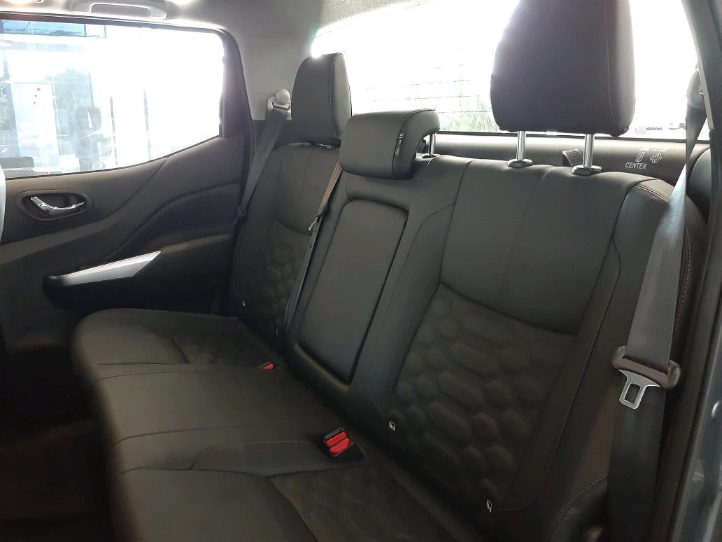 FRONTIER 2.3 PLATINUM AT 4X4