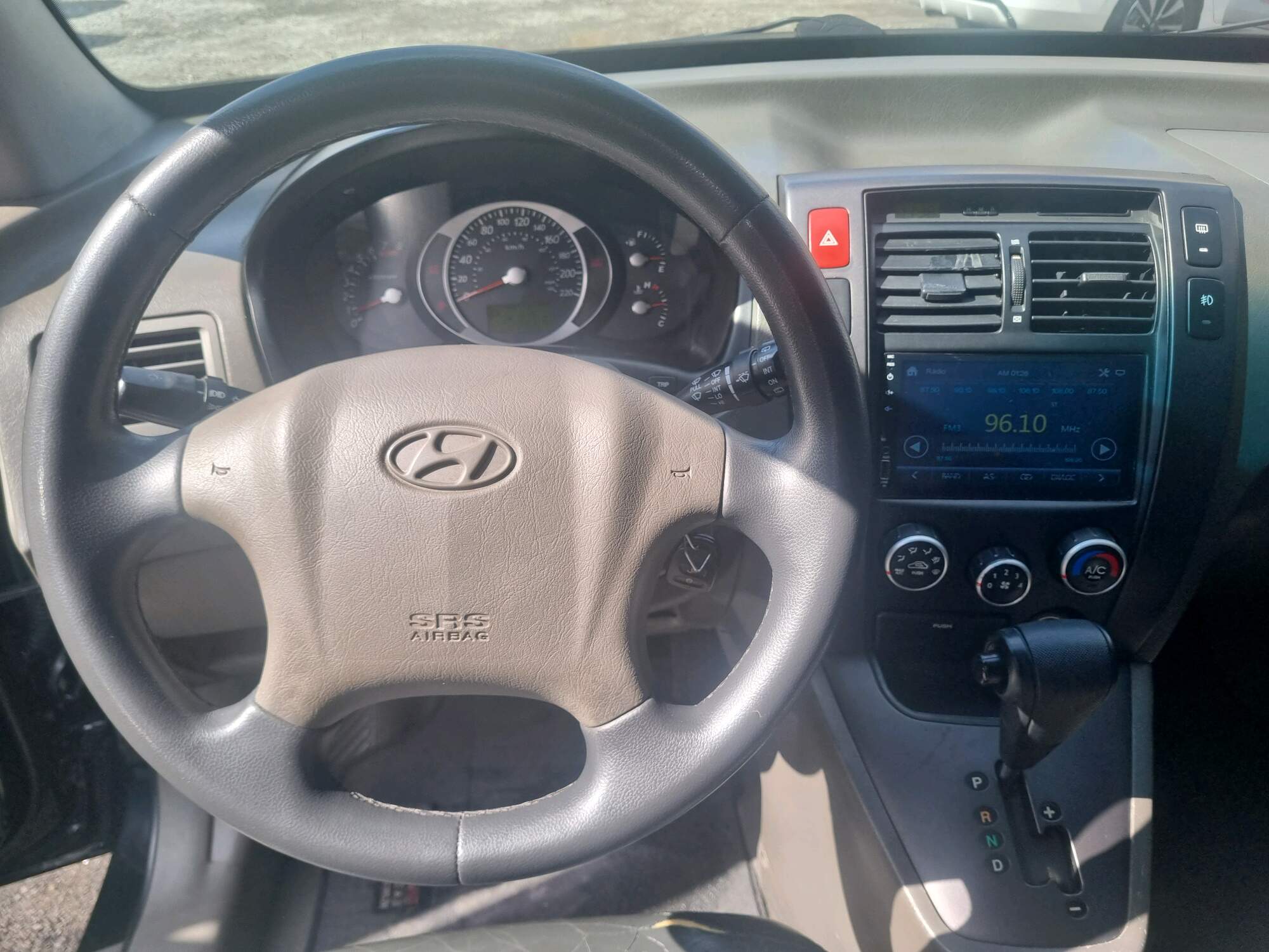 TUCSON 2.0 MPFI GL 16V 142CV 2WD GASOLINA 4P AUTOM