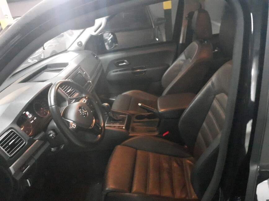 AMAROK 3.0 V6 TDI HIGHLINE CD DIESEL 4MOTION AUTOM