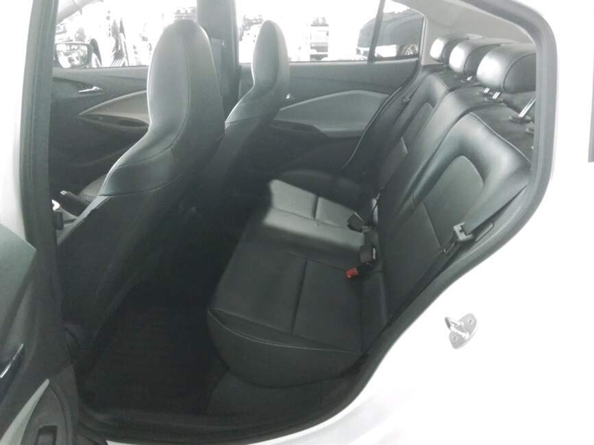 ONIX PLUS PREMIER II TURBO
