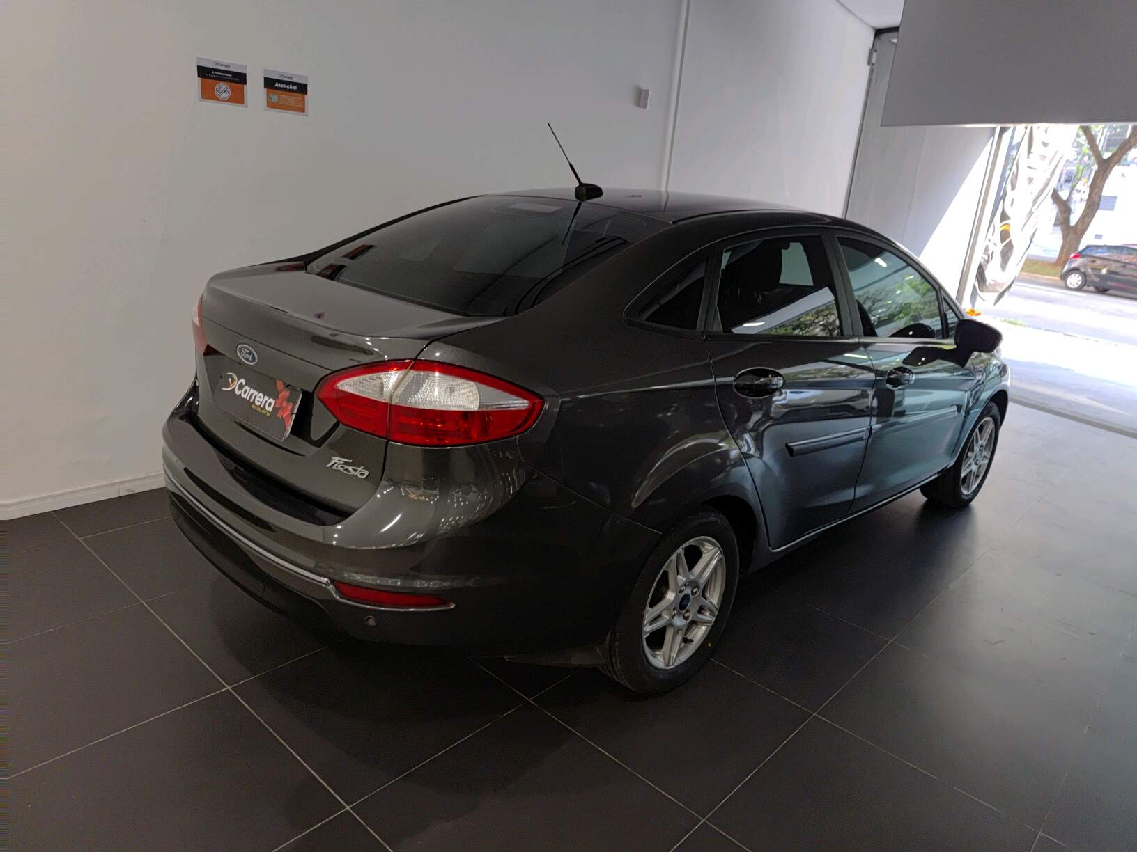 FIESTA 1.6 SEL SEDAN 16V FLEX 4P POWERSHIFT