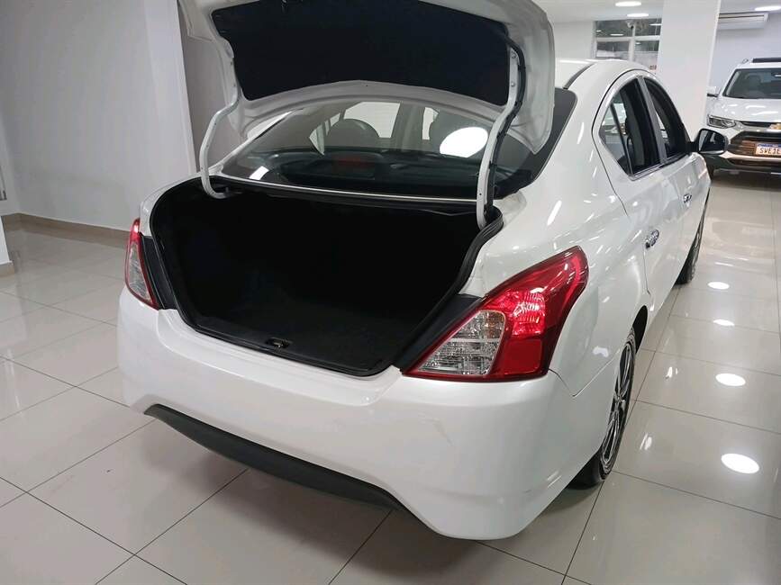 VERSA 1.6 16V FLEX SL 4P XTRONIC