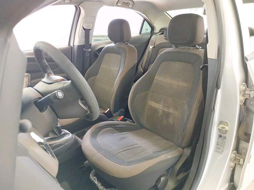 PRISMA 1.0 MPFI LT 8V FLEX 4P MANUAL
