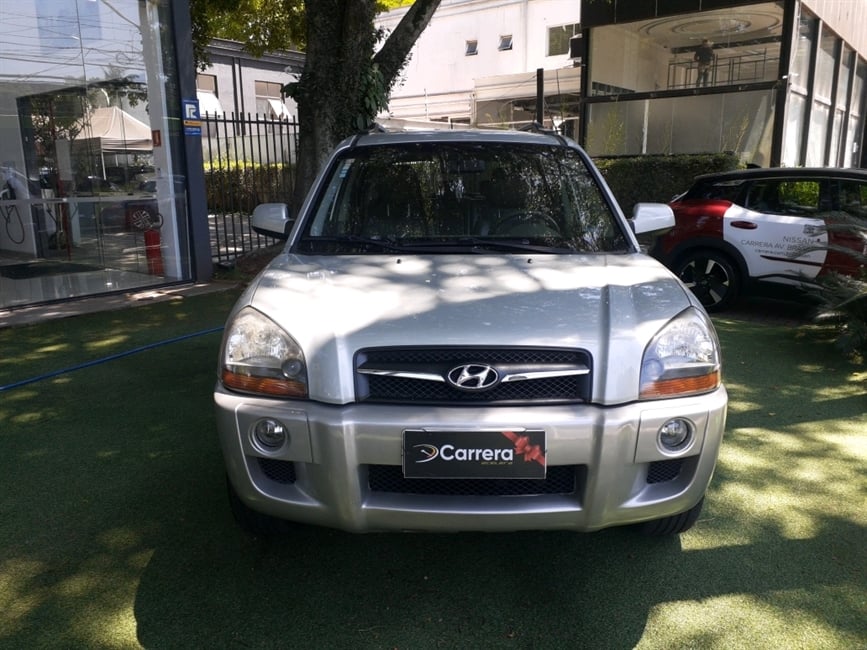 TUCSON 2.0 MPFI GLS 16V 143CV 2WD FLEX 4P AUTOMATI