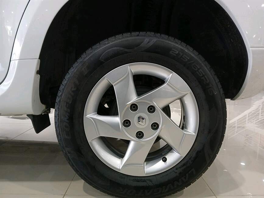 DUSTER 2.0 DYNAMIQUE 4X2 16V FLEX 4P AUTOMATICO
