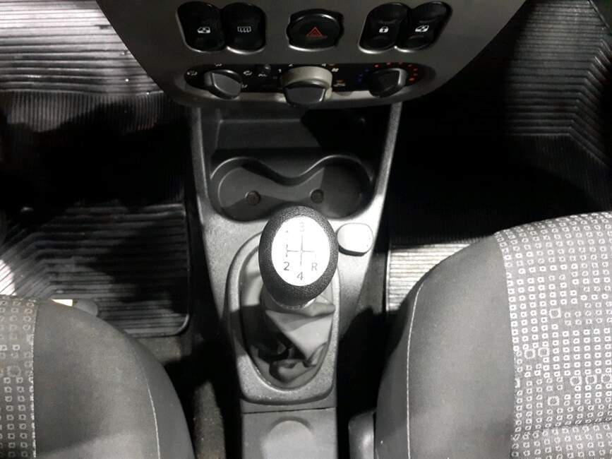SANDERO 1.0 EXPRESSION 16V FLEX 4P MANUAL