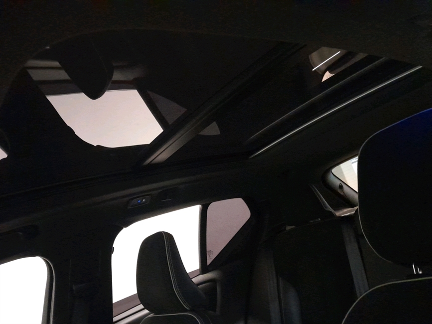 XC40 1.5 T5 HYBRID R-DESIGN FWD GEARTRONIC