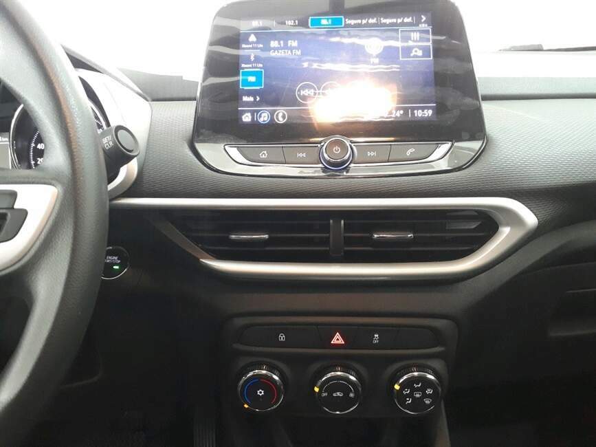 TRACKER 1.0 TURBO FLEX LT AUTOMATICO