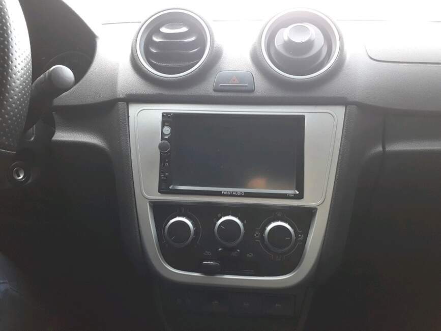VOYAGE 1.0 MI 8V FLEX 4P MANUAL