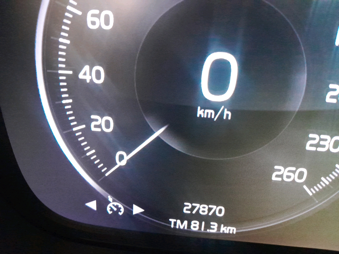 XC40 1.5 T5 HYBRID MOMENTUM GEARTRONIC