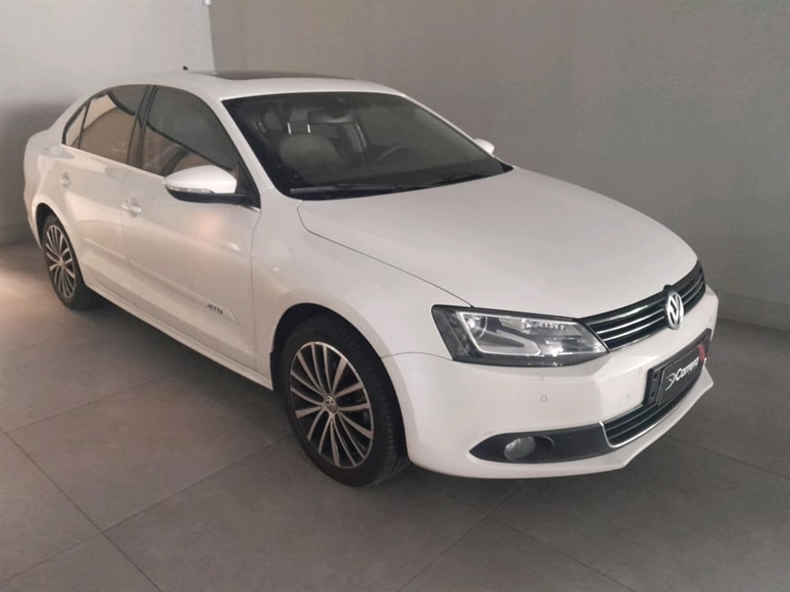 JETTA 2.0 TSI HIGHLINE 211CV GASOLINA 4P TIPTRONIC