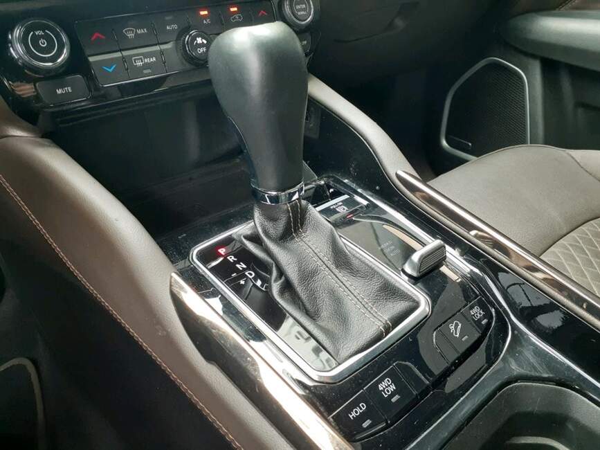 COMMANDER 2.0 TD380 TURBO DIESEL OVERLAND AT9