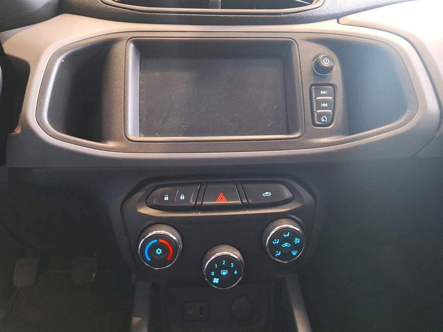 ONIX 1.0 MPFI LT 8V FLEX 4P MANUAL