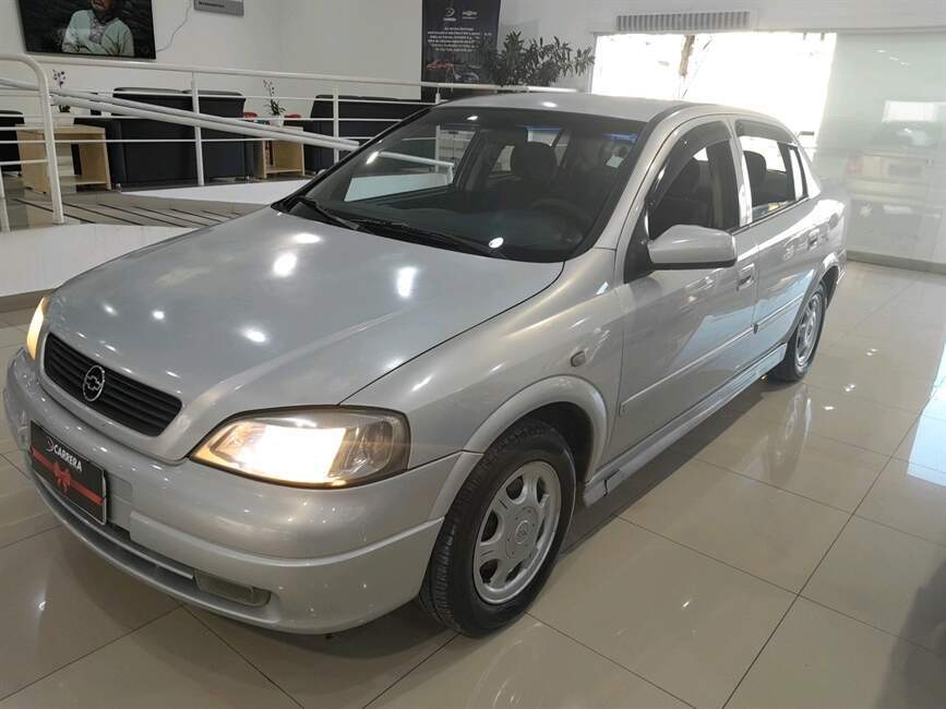 ASTRA 1.8 MPFI MILLENIUM II SEDAN 8V GASOLINA 4P M