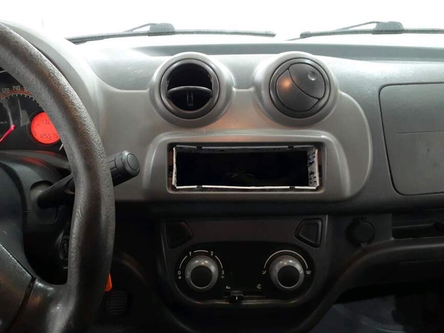 UNO 1.0 EVO VIVACE 8V FLEX 4P MANUAL