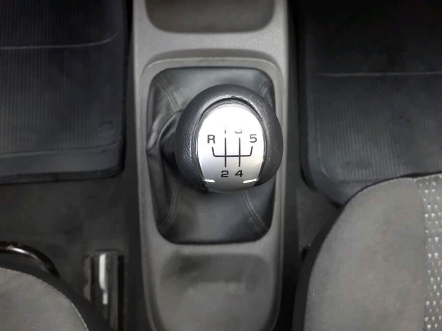 CLASSIC 1.0 MPFI LS 8V FLEX 4P MANUAL