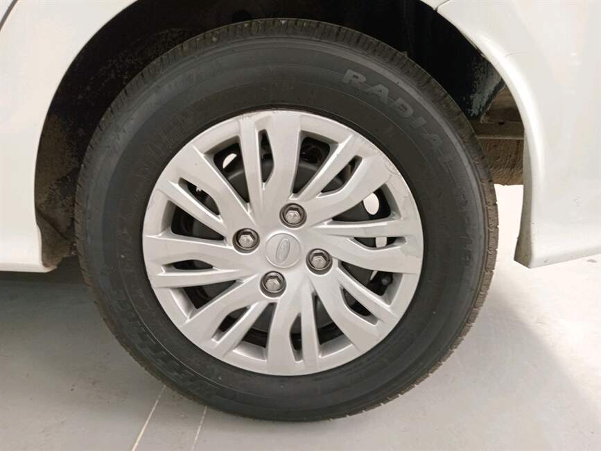 KA 1.0 TI-VCT FLEX SE PLUS SEDAN MANUAL