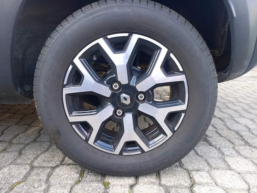 KWID 1.0 12V SCE FLEX OUTSIDER MANUAL