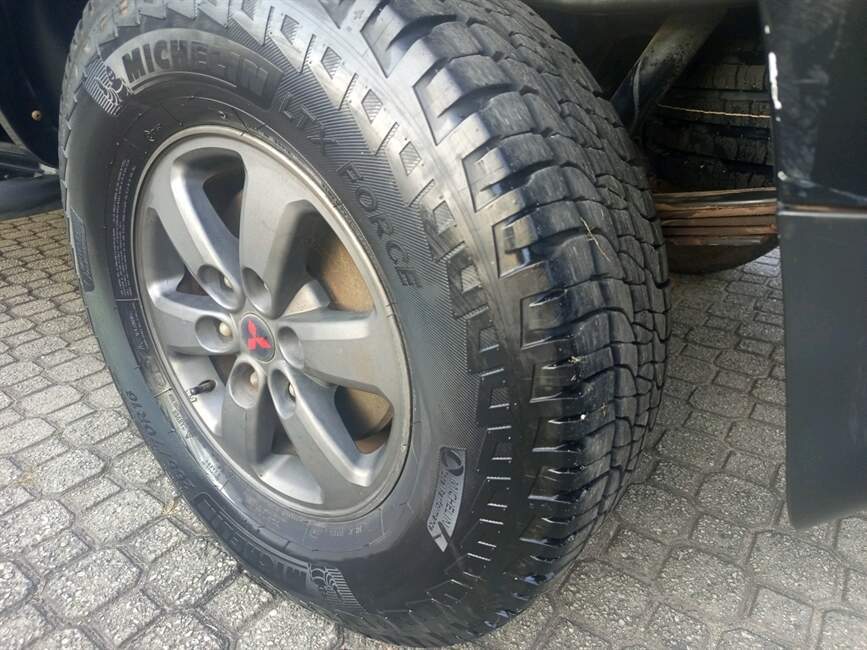 L200 TRITON 3.5 HPE 4X4 CD V6 24V FLEX 4P AUTOMATI