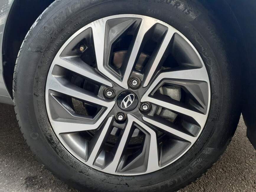 HB20 1.0  12V FLEX LIMITED PLUS MANUAL