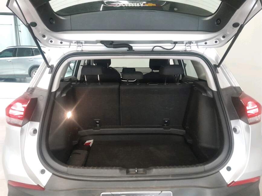 TRACKER 1.0 TURBO FLEX AUTOMATICO