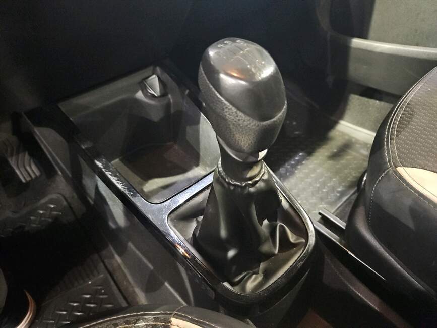 KWID 1.0 12V SCE FLEX INTENSE MANUAL