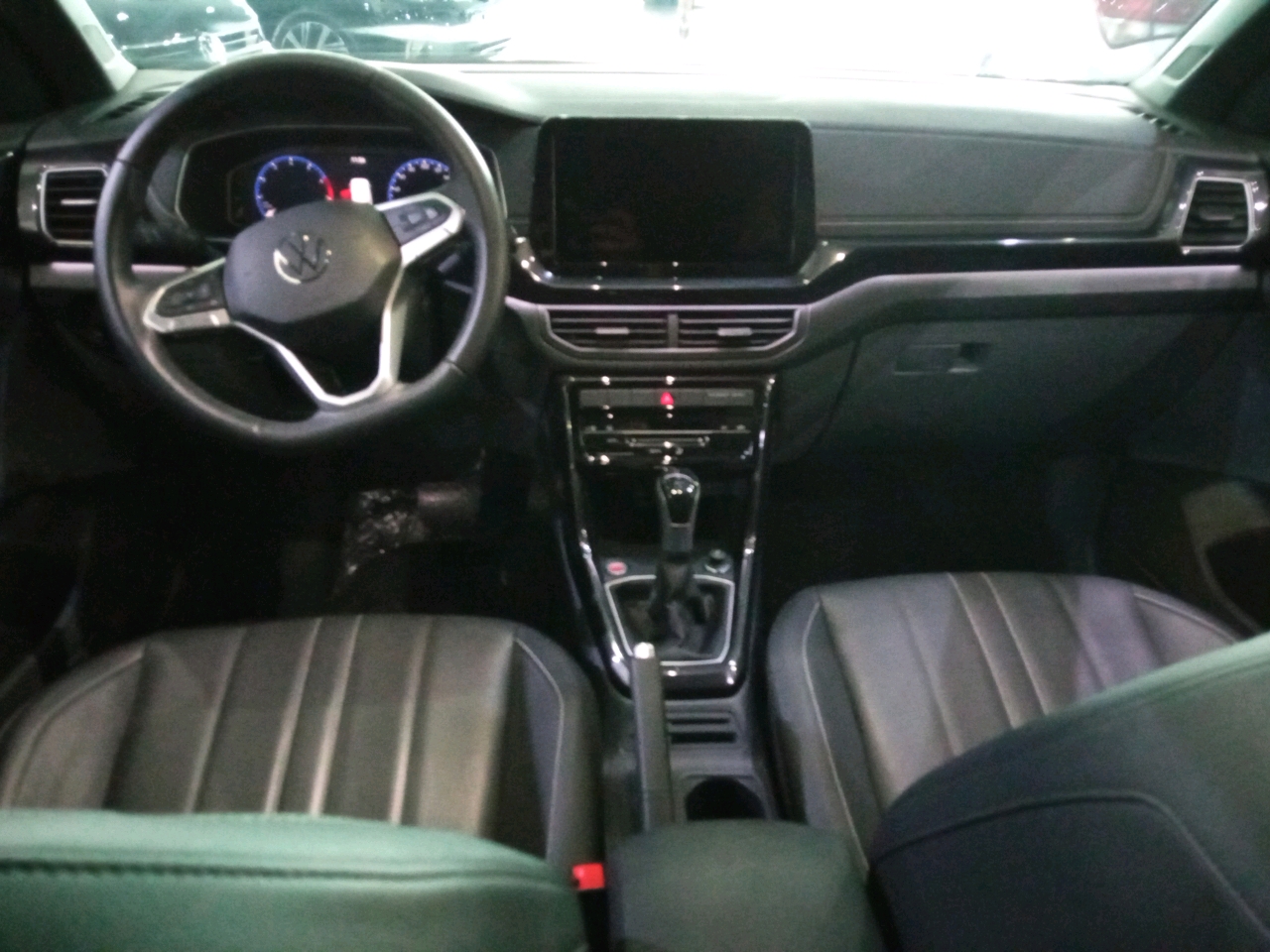T-CROSS COMFORTLINE 200 1.0  TSI AT