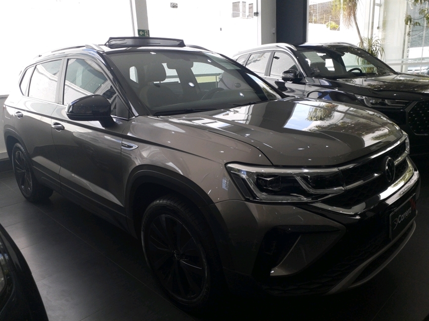 TAOS 1.4 250 TSI TOTAL FLEX HIGHLINE AUTOMÁTICO