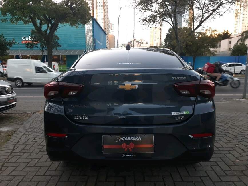 ONIX 1.0 TURBO FLEX PLUS LTZ AUTOMÁTICO