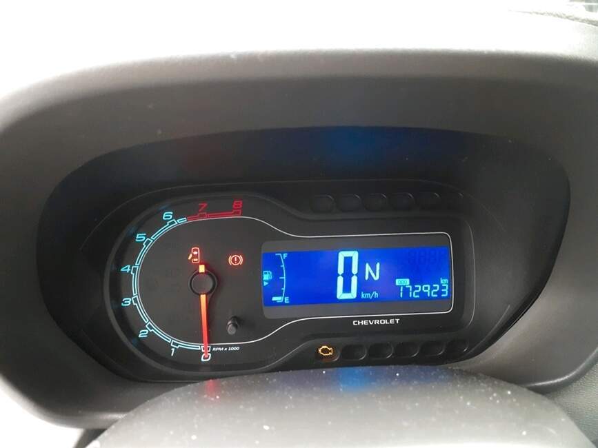 SPIN 1.8 LT 8V FLEX 4P AUTOMATICO