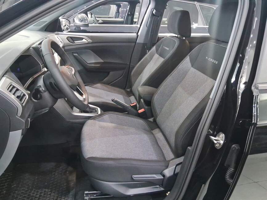 T-CROSS 1.0 200 TSI TOTAL FLEX AUTOMÁTICO