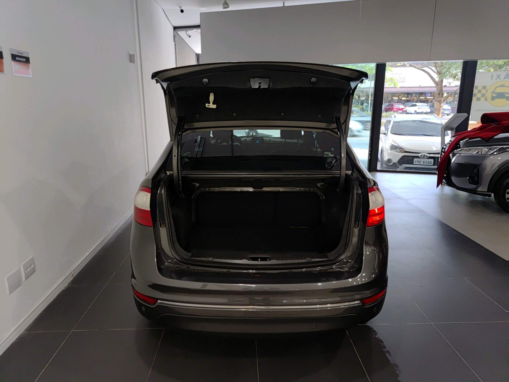 FIESTA 1.6 SEL SEDAN 16V FLEX 4P POWERSHIFT
