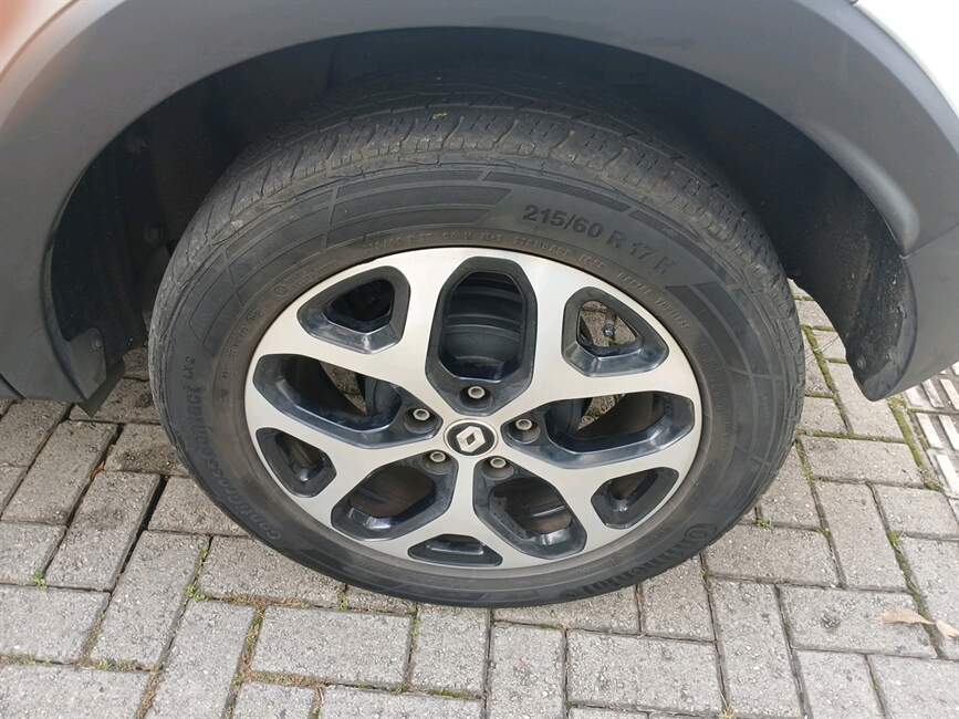 CAPTUR 1.6 16V SCE FLEX BOSE X-TRONIC