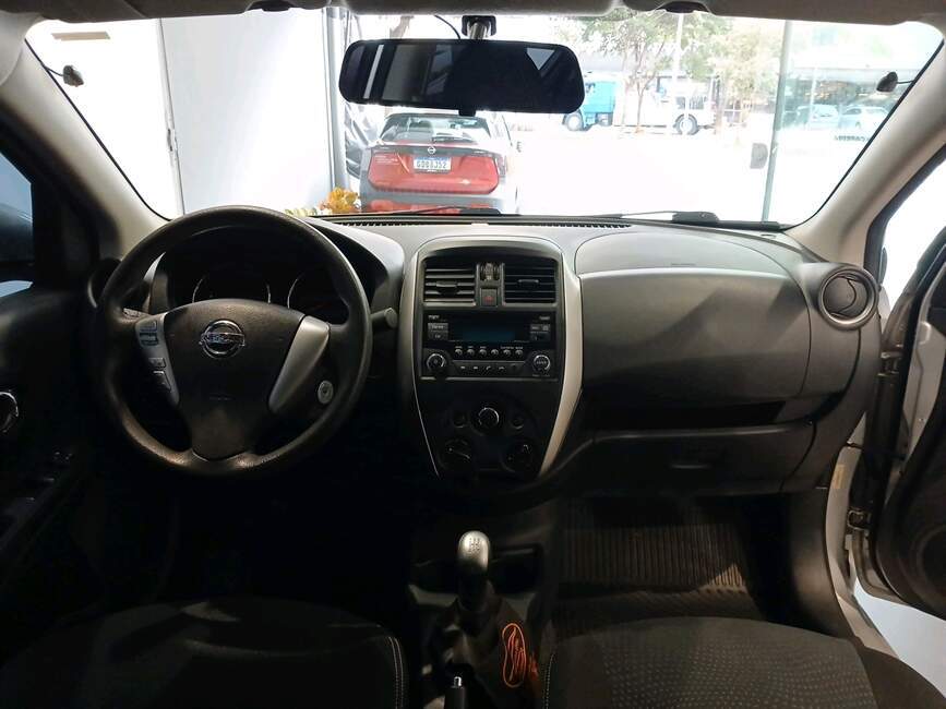 VERSA 1.6 16V FLEX SL 4P MANUAL