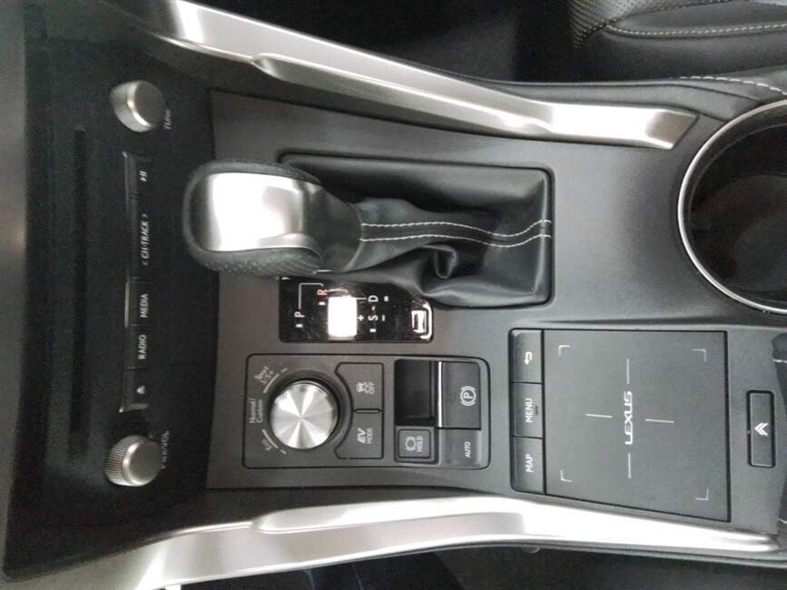 NX 300H 2.5 16V VVT-I HYBRID F-SPORT CVT AWD