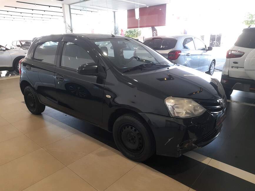 ETIOS 1.3 X 16V FLEX 4P MANUAL