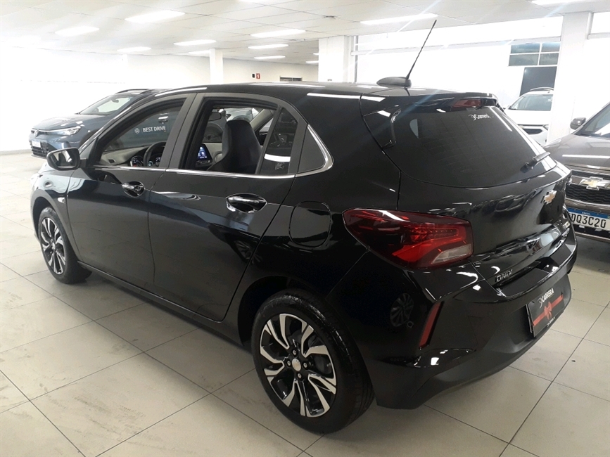 ONIX 1.0 TURBO FLEX PREMIER AUTOMÁTICO