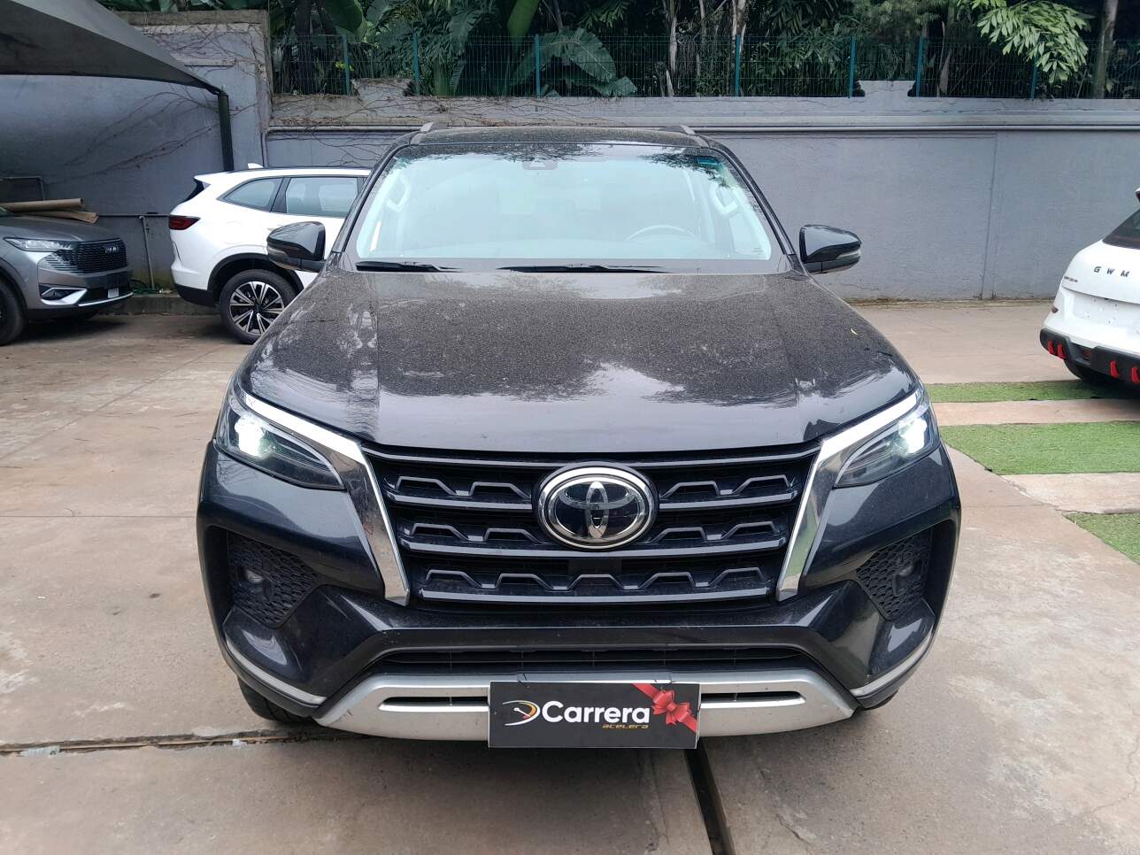 HILUX SW4 2.8 D-4D TURBO DIESEL SRX 4X4 AUTOMÁTICO