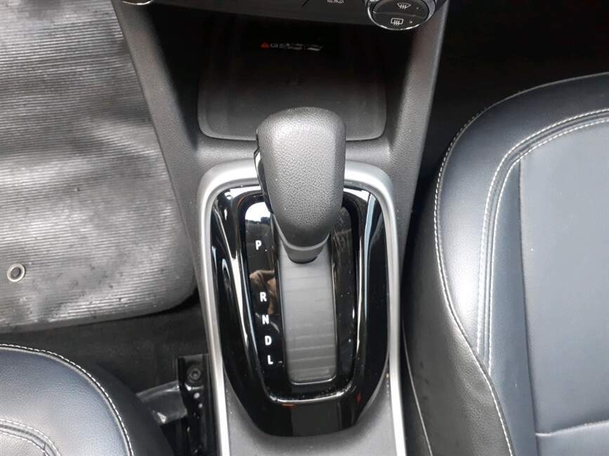 TRACKER 1.0 TURBO FLEX PREMIER AUTOMATICO