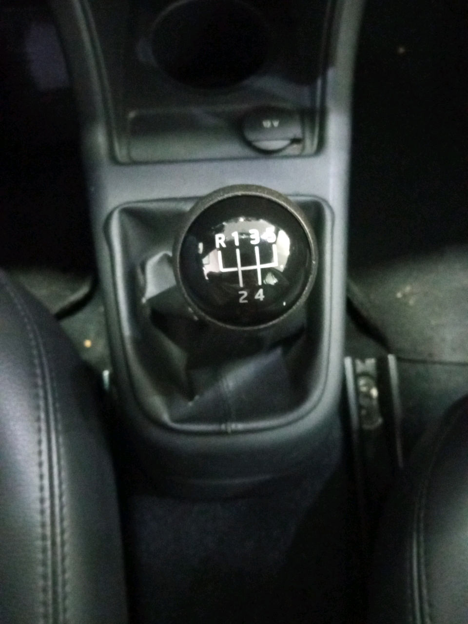 UP 1.0 TSI MOVE 12V FLEX 4P MANUAL