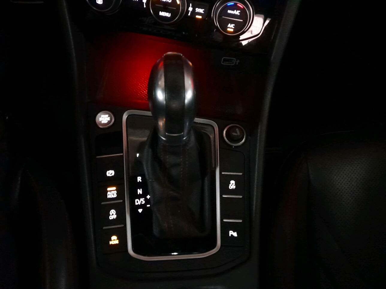 JETTA 2.0 350 TSI GASOLINA GLI DSG